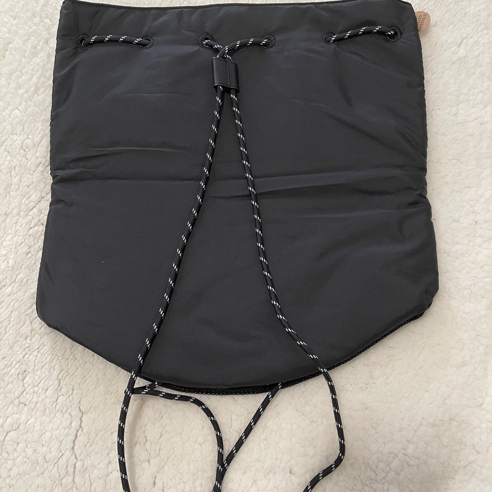 Victoria’s Secret Pink Drawstring Backpack - Picture 2 of 2